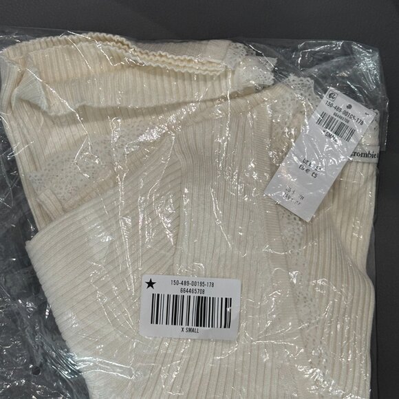 A&F Lace-Trim Cardigan - XSMALL - NWT - Picture 3 of 3